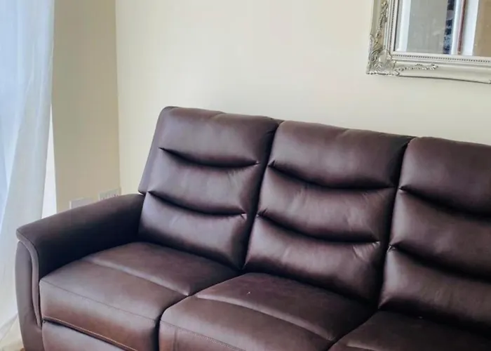 Appartamento 3 Bedroom Home, Walk To Town An Cóbh